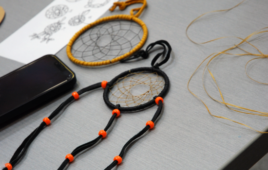 Dreamcatchers with materials and instructions